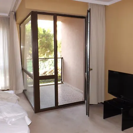 Apartment Private In Royal Beach *